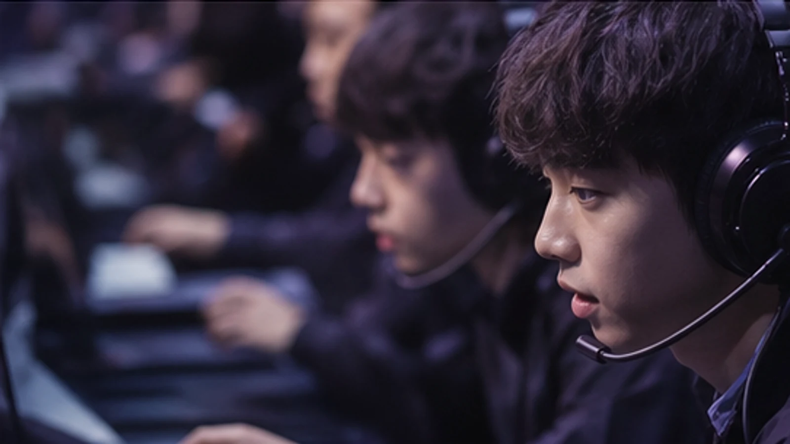 英雄聯盟LoL電競投注的情境比較畫面